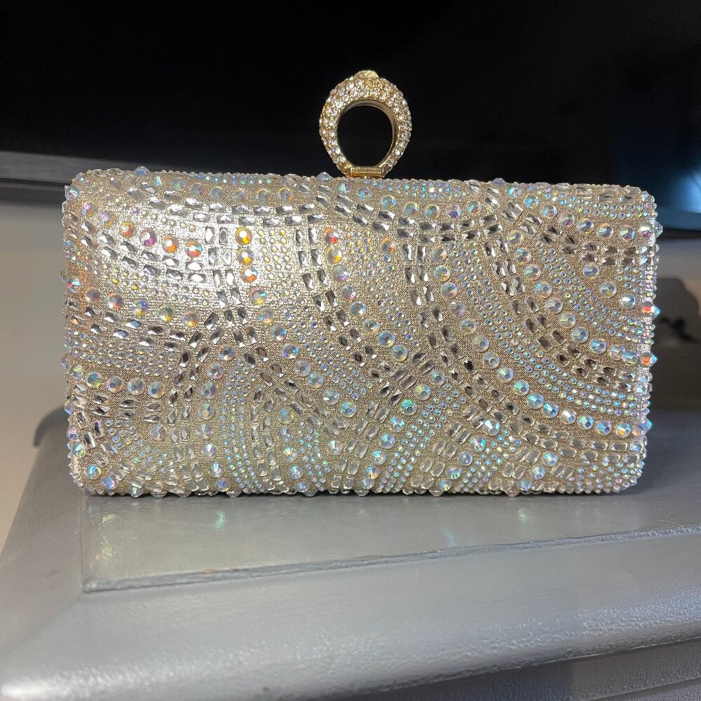 Jeweled Clutch with Ring Accent